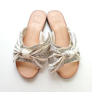 7.5 Dolce Vita Slip On Fabric Bow Mule Slides